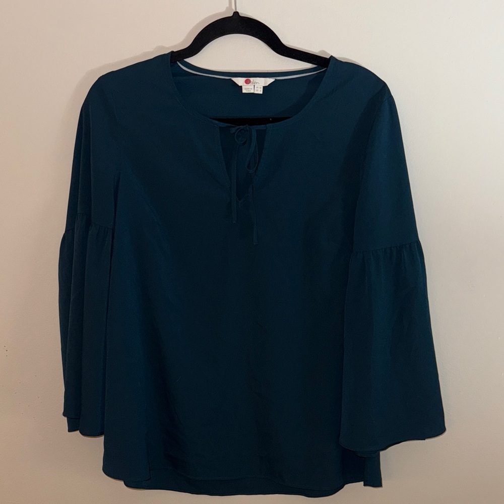 Boden Women’s Flowy Navy Bell Sleeved Blouse Size Medium